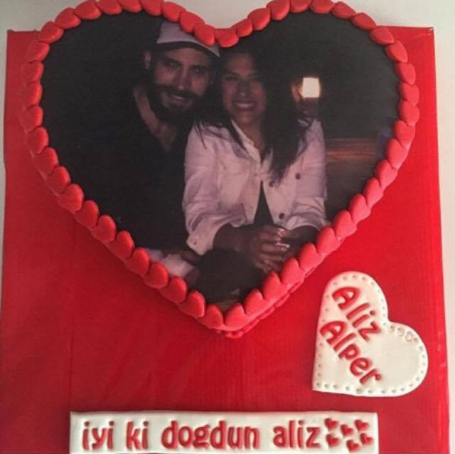 Födelsedagstårta 2 (Doğum günü pastası) Födelsedagstårta 2 (Doğum günü pastası)